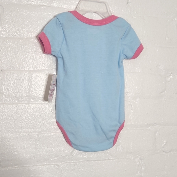 "Mommy is my Bestie" Onesie NWT - Picture 2 of 3